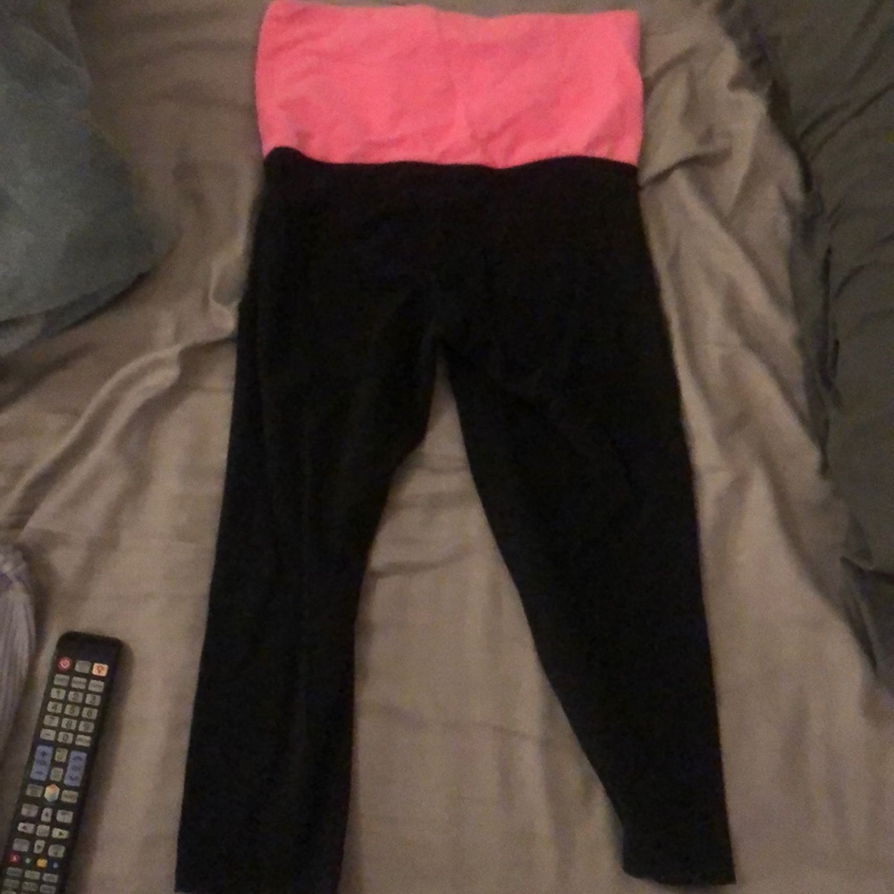 Victoria Secret PINK yoga legging cheetah sequin